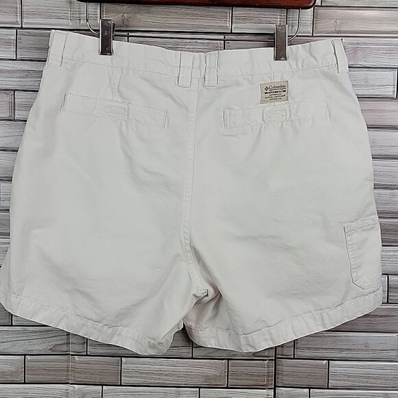 Columbia white cotton canvas shorts Size 14 - Picture 4 of 11